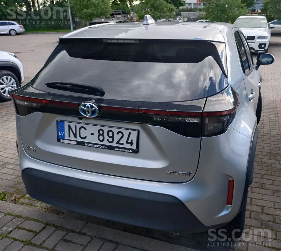 Toyota Yaris Cross 2022 photo 3