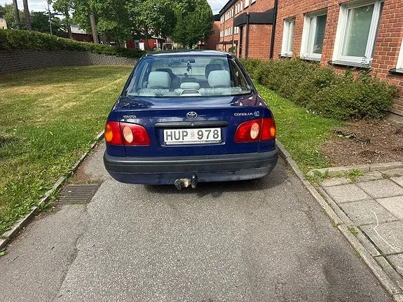 Toyota Corolla 1998 photo 4