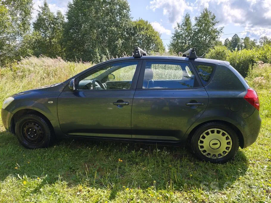 Kia Ceed 2008 photo 2