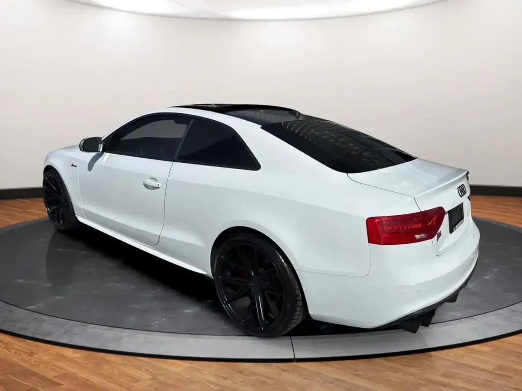 Audi S5 2013 photo 3