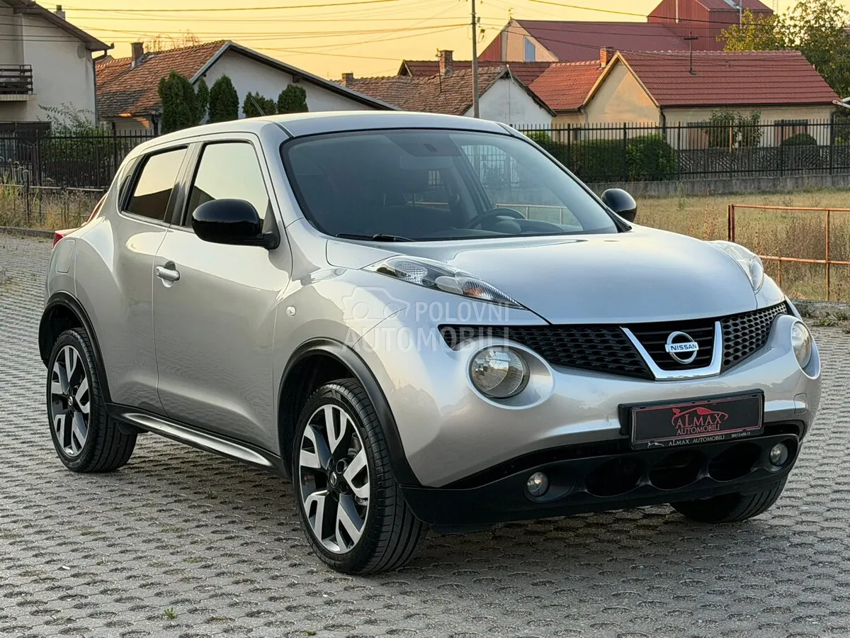 Nissan Juke 2013 photo 4