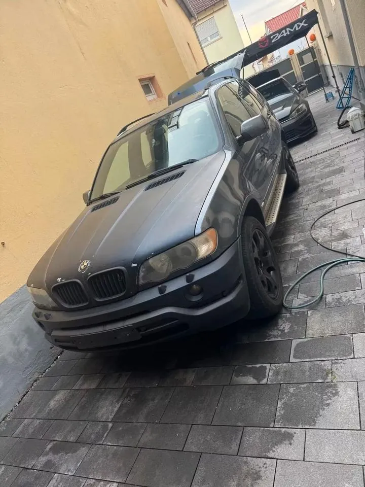 BMW X5