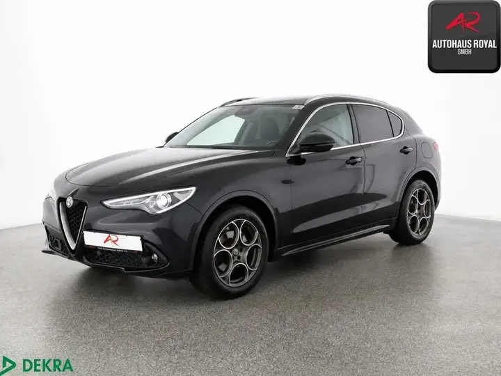 Alfa Romeo Stelvio Q4