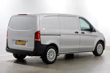 Mercedes-Benz Vito 2022 photo 2