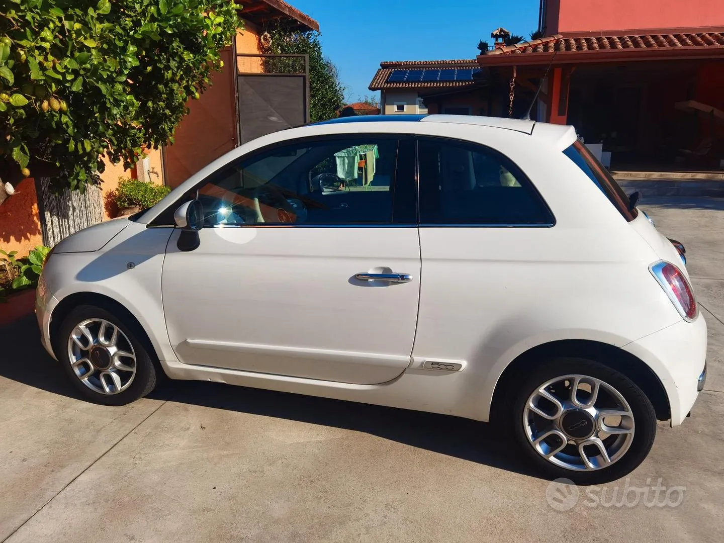 Fiat 500 2010 photo 2
