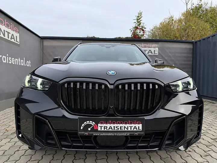 BMW X5 2023 photo 2