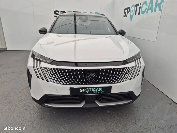 Peugeot 5008 2025 photo 2