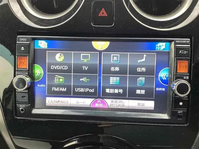 Nissan Note 2014 photo 2