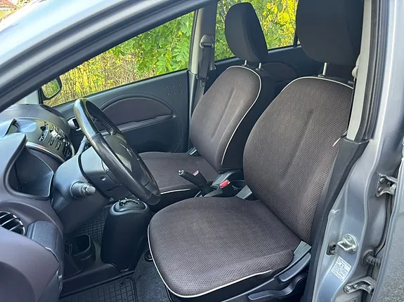 Mitsubishi I-Miev 2015 photo 4