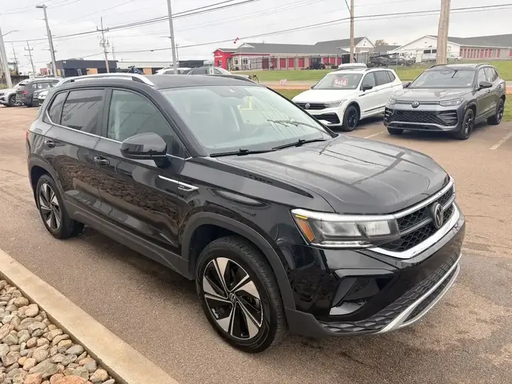 Volkswagen Taos 2024 photo 4