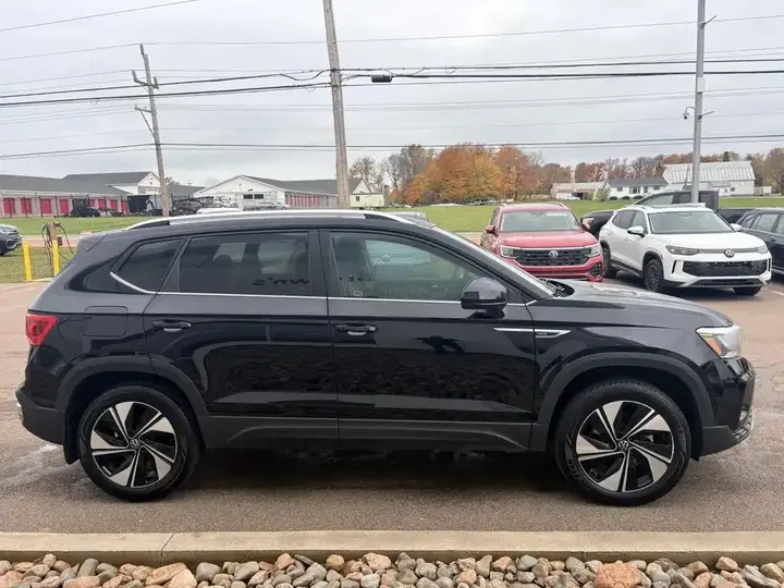 Volkswagen Taos 2024 photo 5