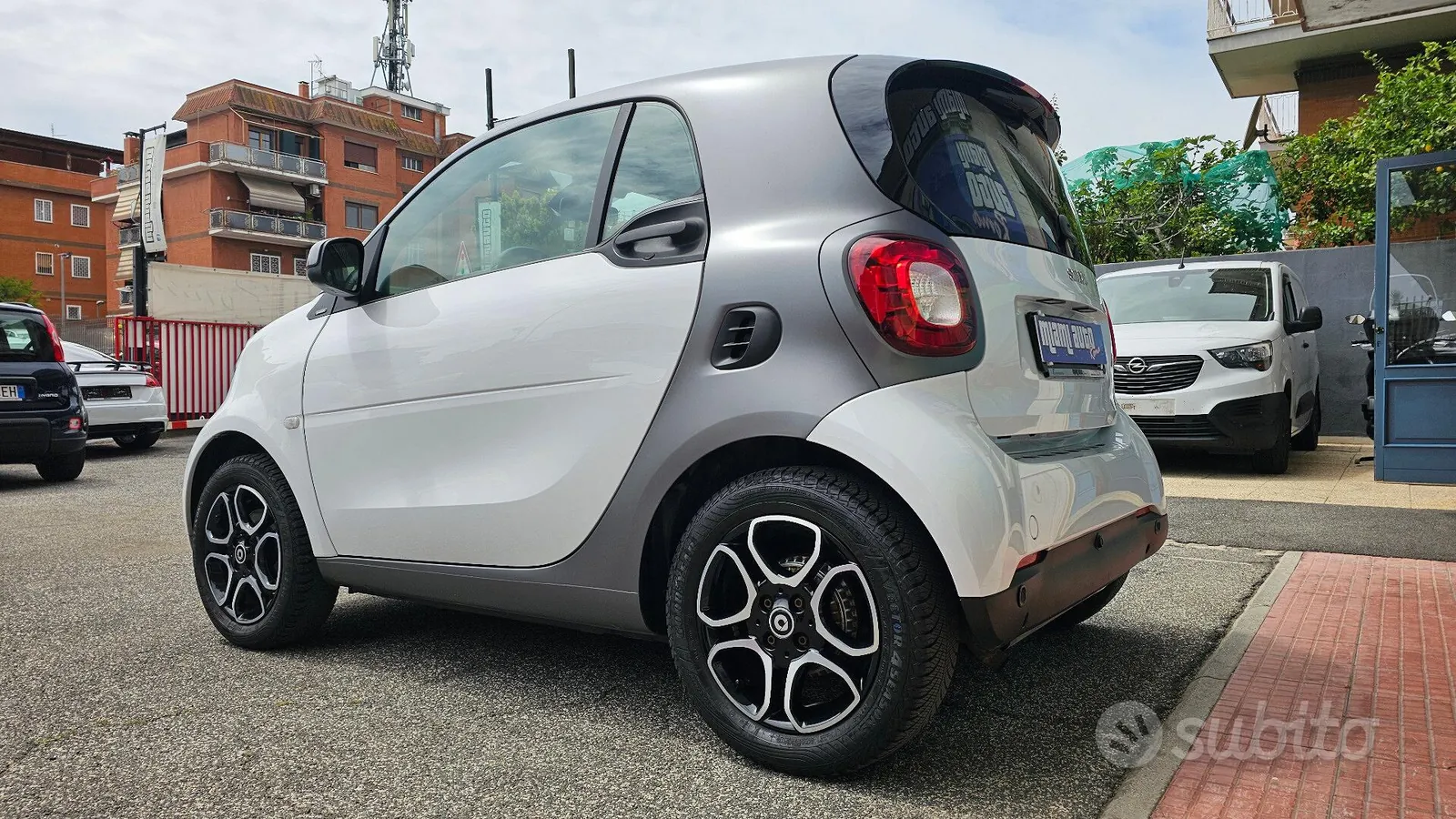 Smart Fortwo 2019 photo 5