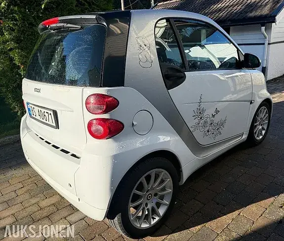 Smart Fortwo 2010 photo 4