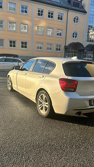 BMW 116I 2012 photo 4