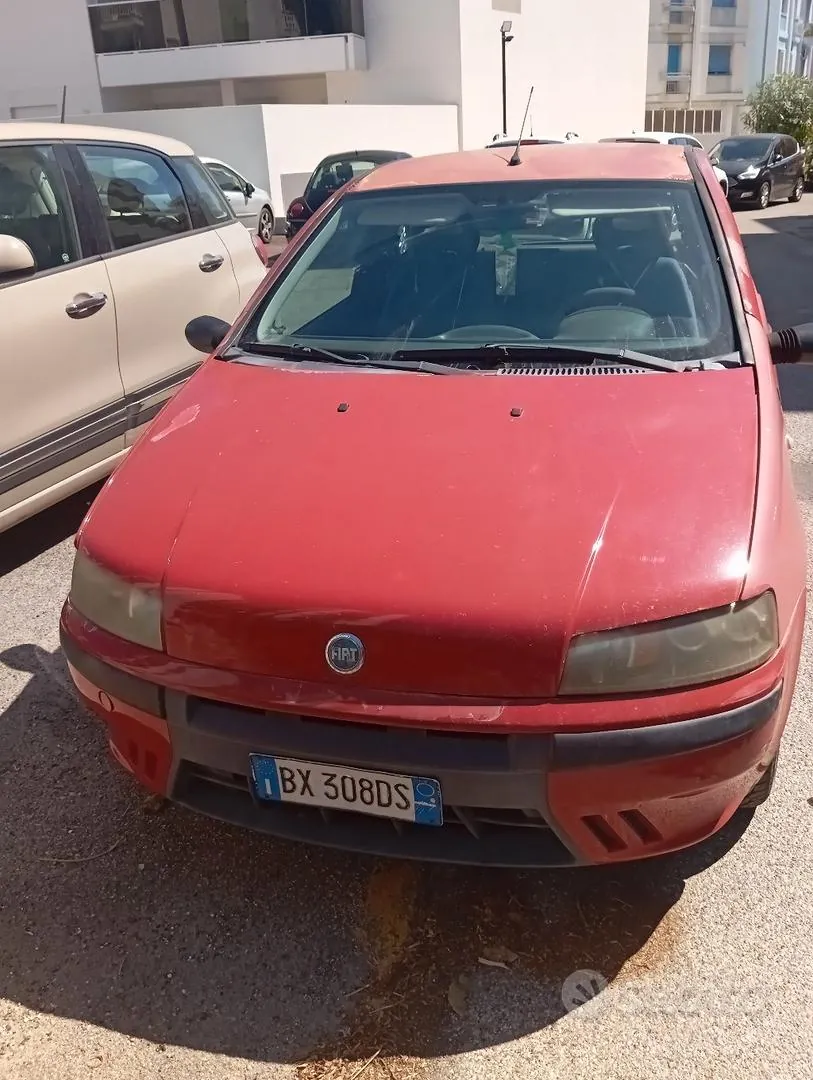 Fiat Punto 2001 photo 2