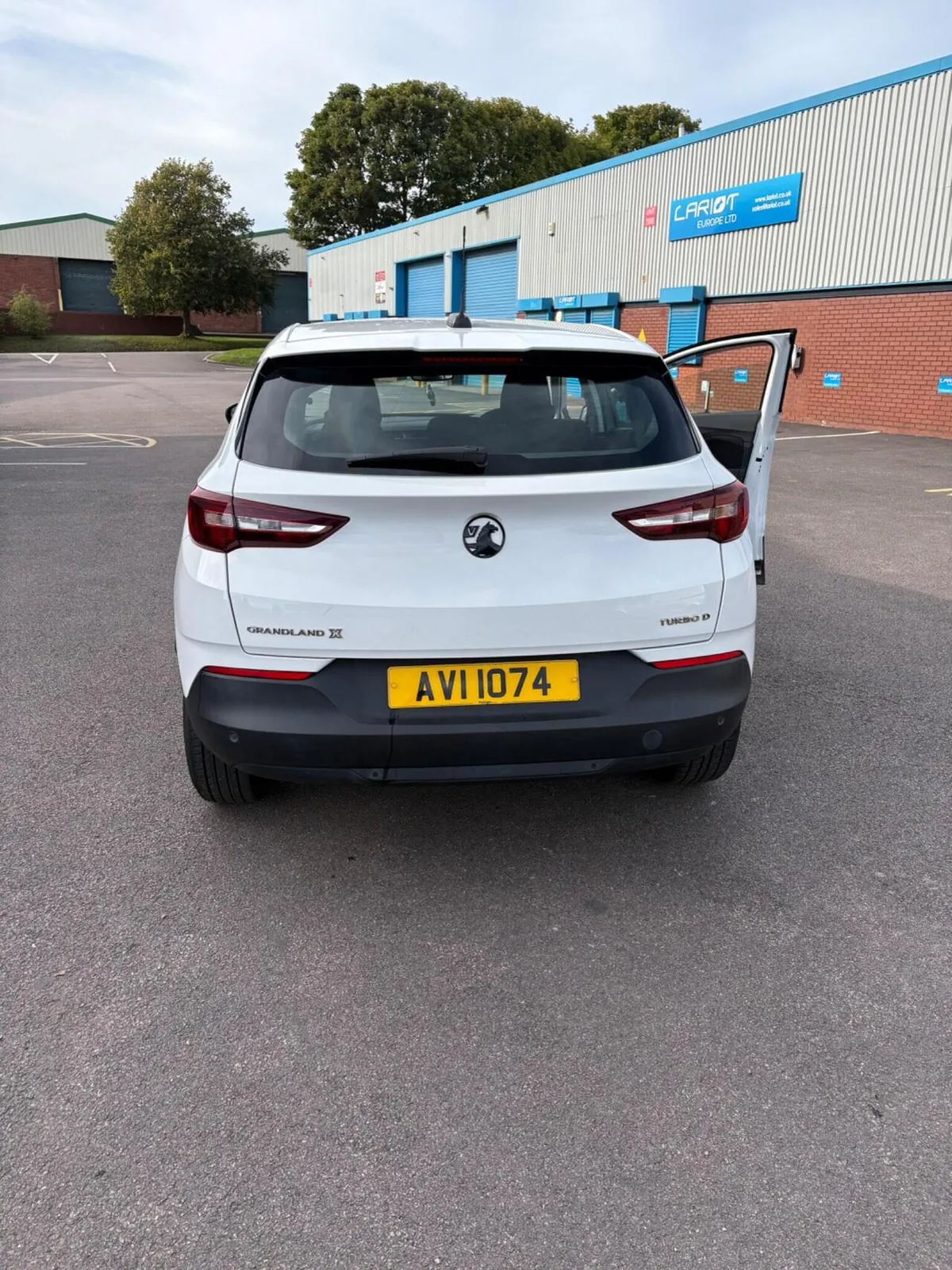 Vauxhall Grandland X 2018 photo 2