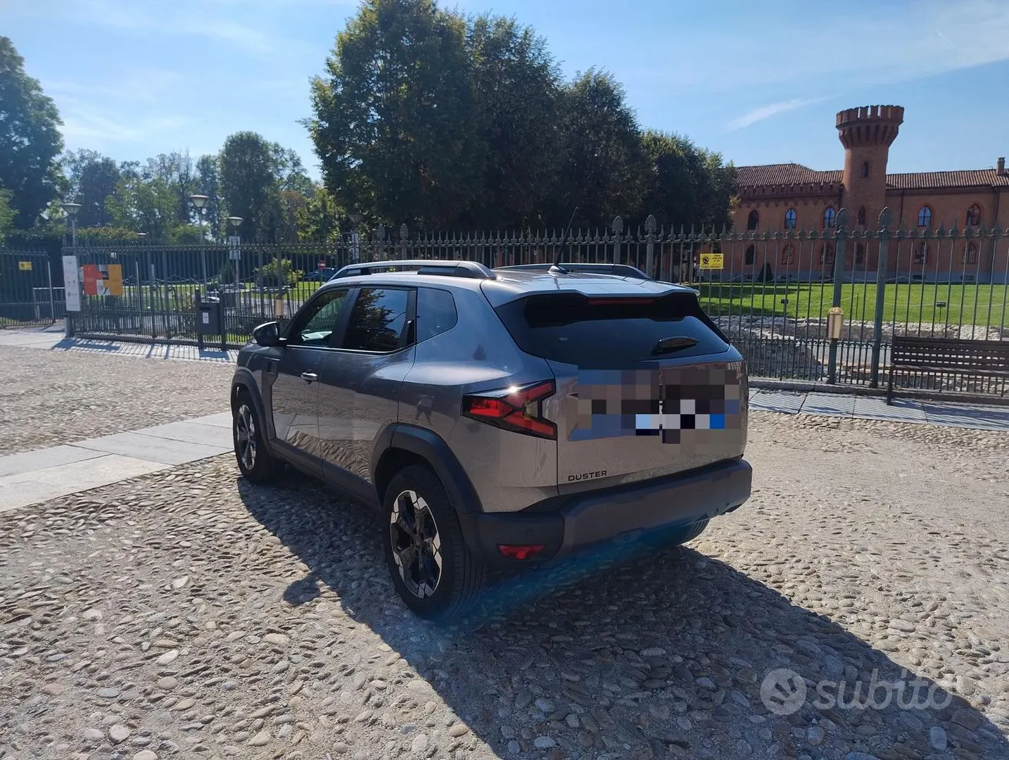 Dacia Duster 2024 photo 2