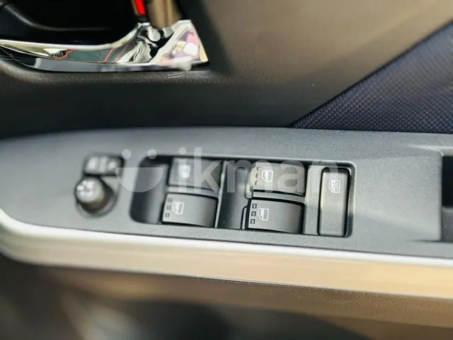 Toyota Roomy 2022 photo 4
