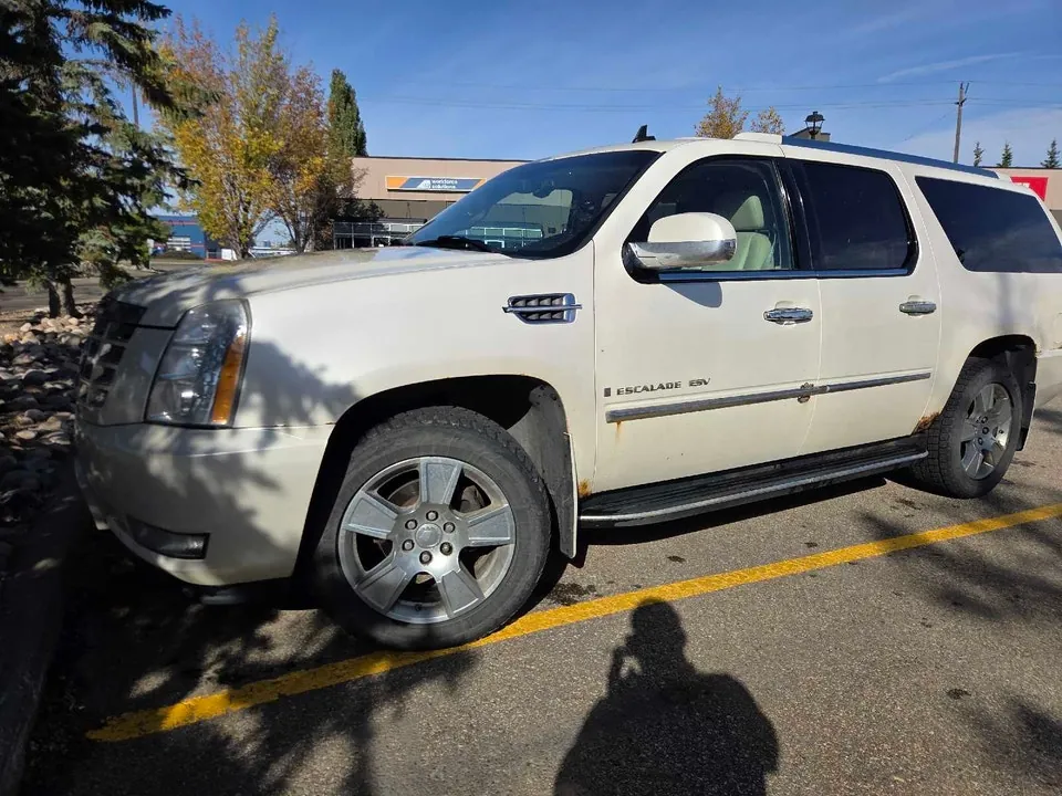 Cadillac Escalade Esv