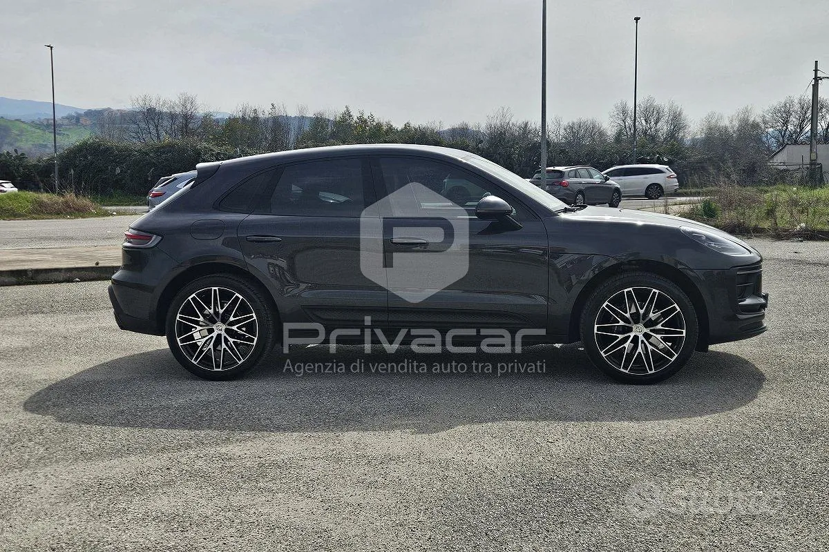 Porsche Macan 2022 photo 3