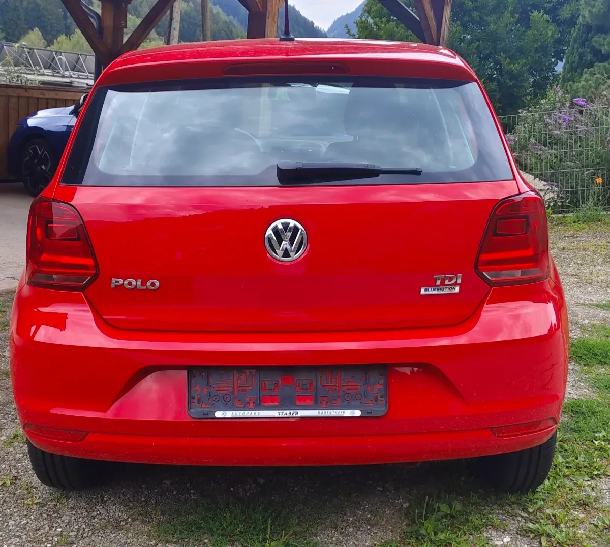 Volkswagen Polo 2016 photo 2