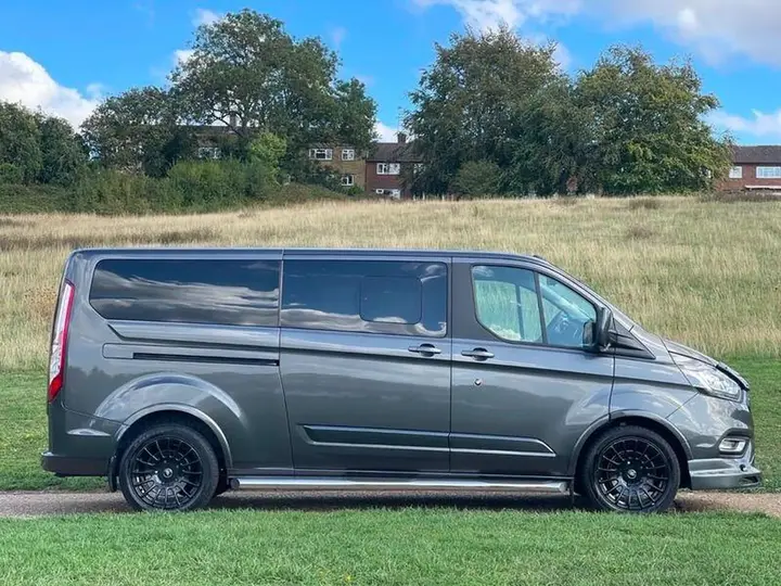 Ford Tourneo Custom 2019 photo 4