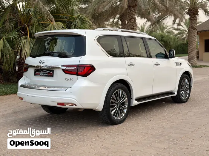 Infiniti Qx80 2021 photo 3