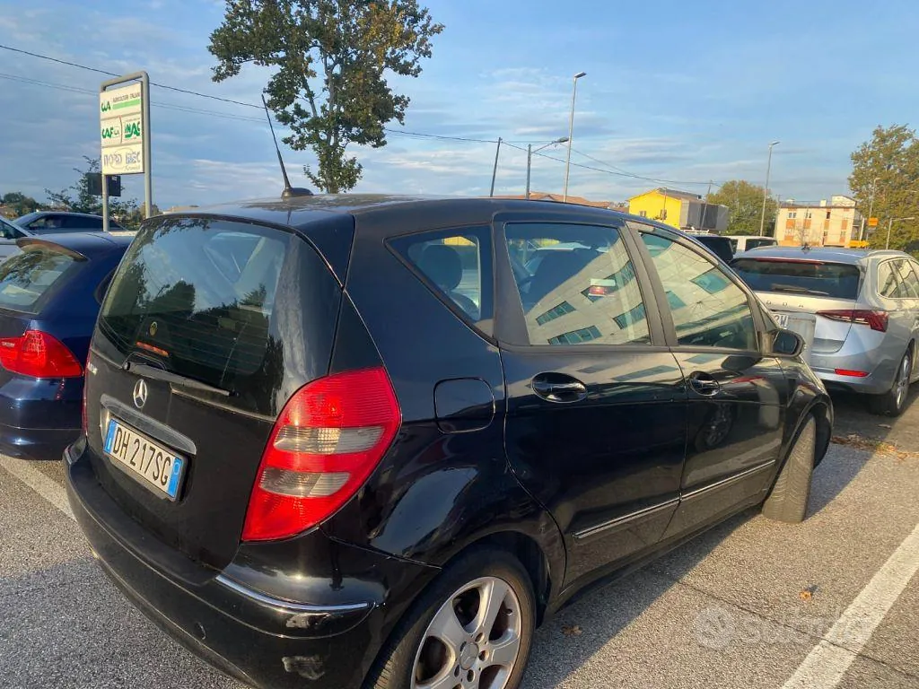 Mercedes-Benz A-Class 2007 photo 2