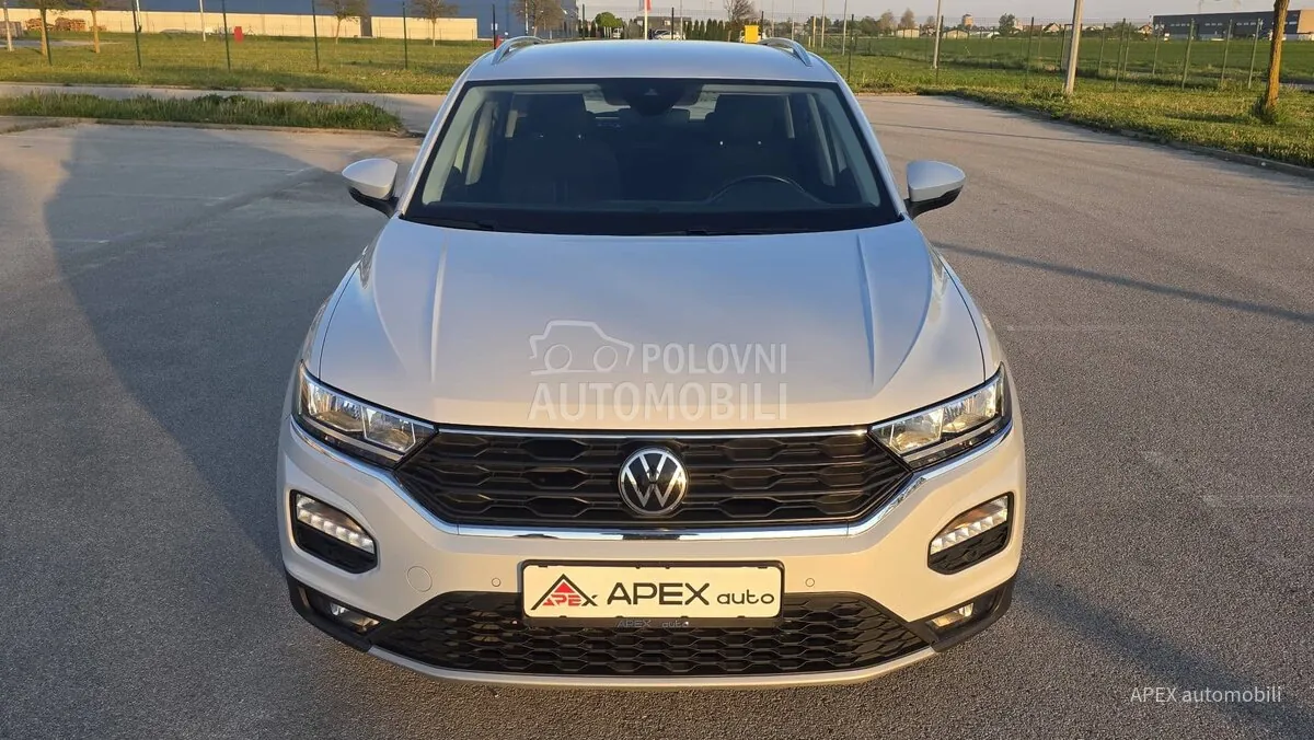 Volkswagen T-Roc 2021 photo 3