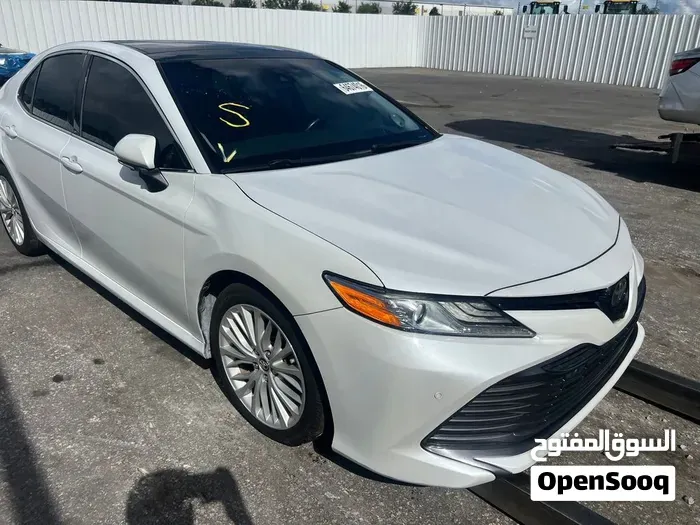 Toyota Camry 2018 photo 2