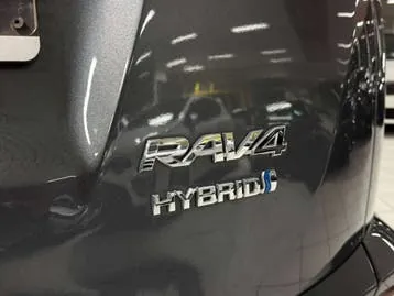 Toyota Rav4 2018 photo 2