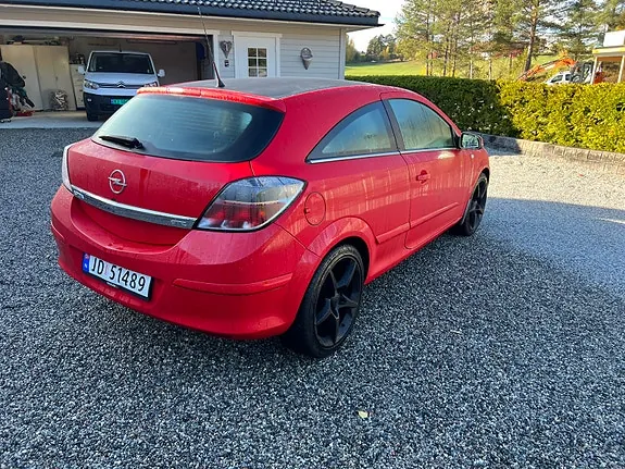 Opel Astra 2008 photo 4