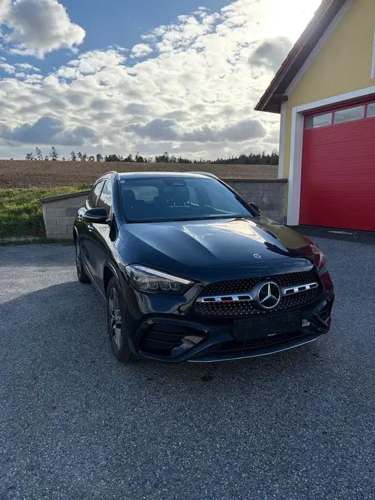 Mercedes-Benz Gla 2025 photo 3