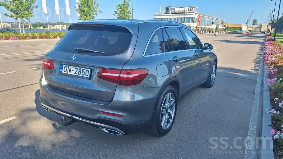 Mercedes-Benz Glc 2016 photo 3