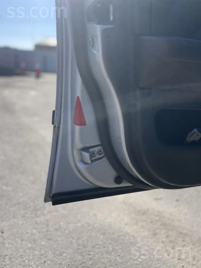 BMW E39 1997 photo 5
