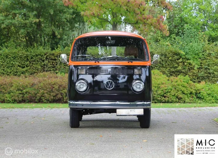 Volkswagen Transporter 1976 photo 2