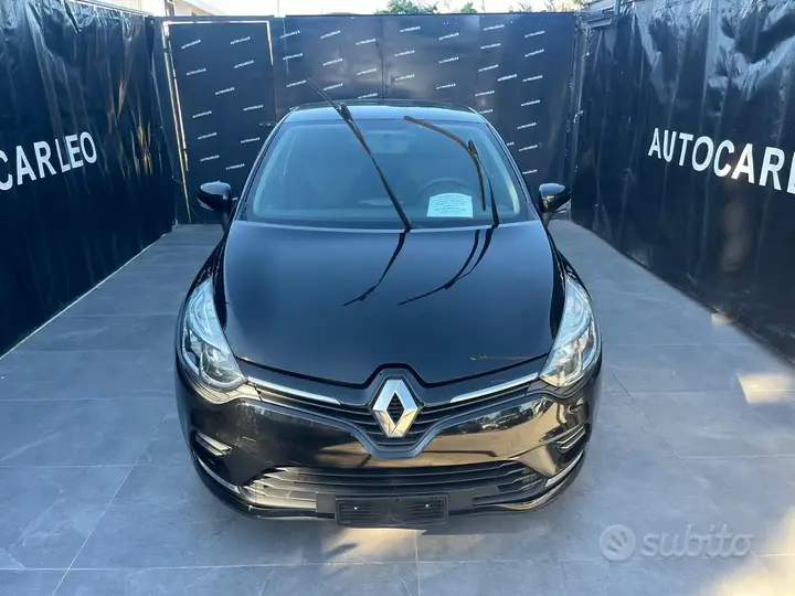 Renault Clio 2019 photo 2