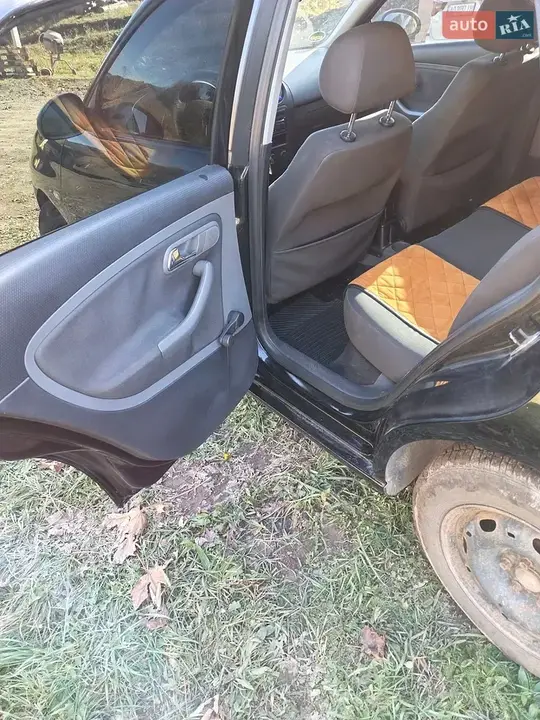 Seat Cordoba 2008 photo 5