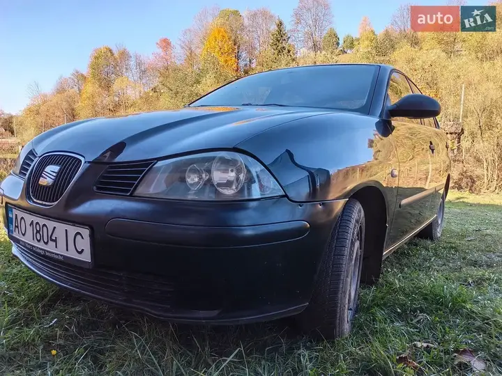 Seat Cordoba 2008 photo 2