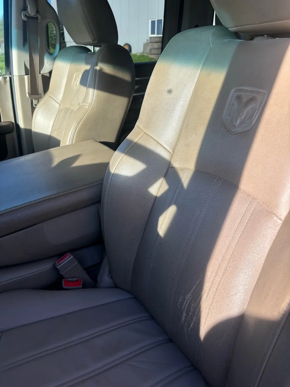 Dodge Ram 2500 2011 photo 5