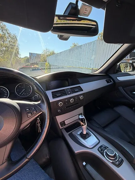 BMW 525D 2010 photo 3