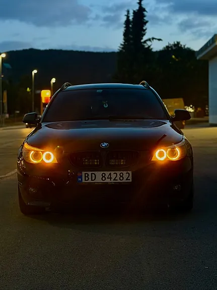 BMW 525D 2010 photo 2