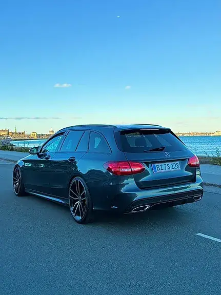 Mercedes-Benz C 220 2016 photo 2