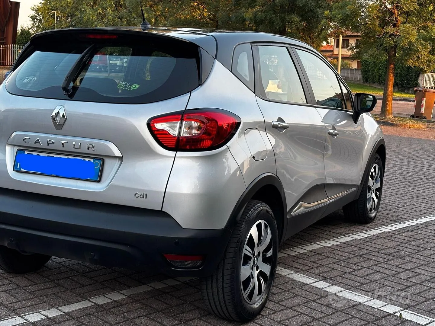 Renault Captur 2016 photo 2