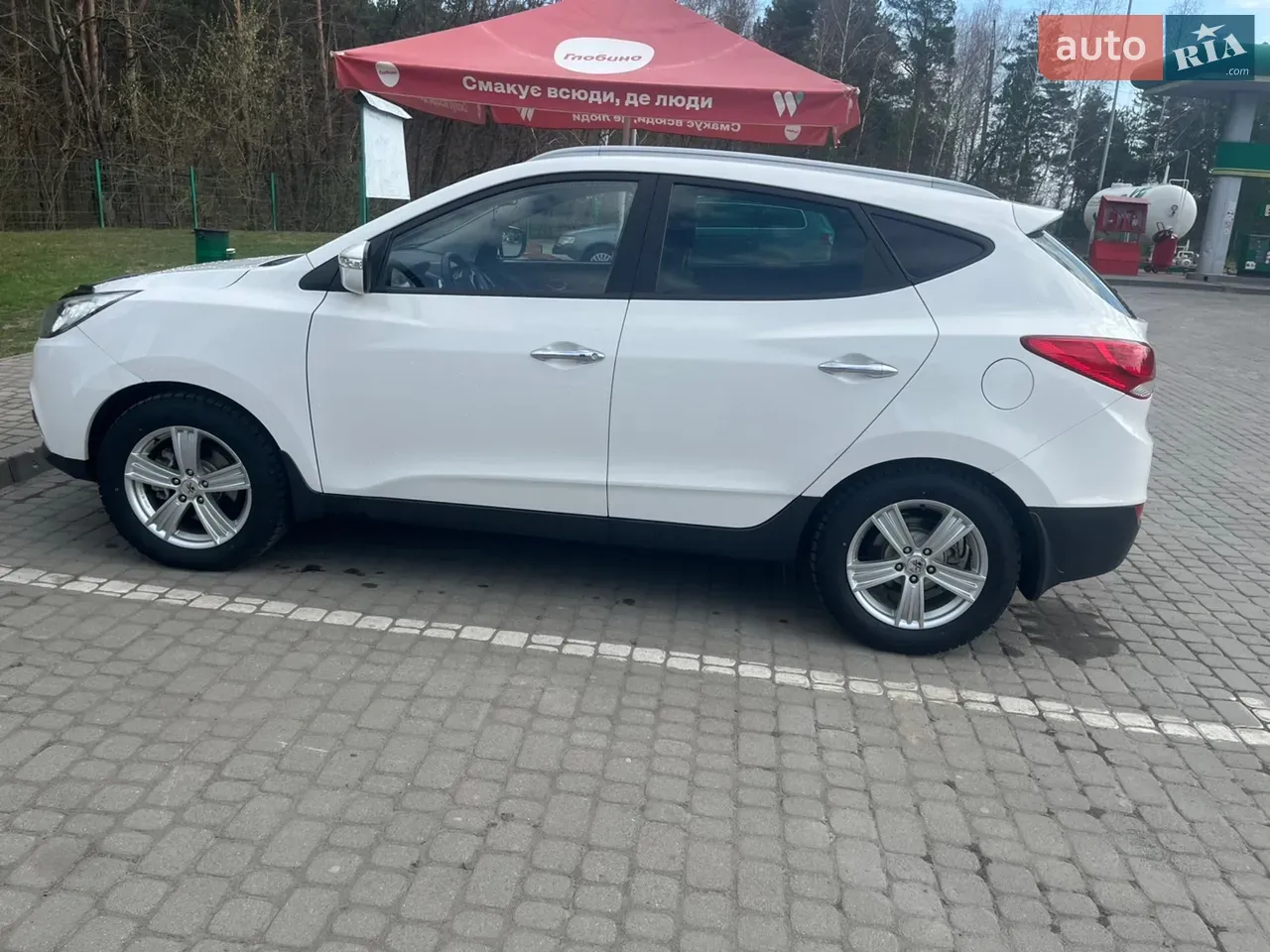 Hyundai Tucson 2011 photo 2