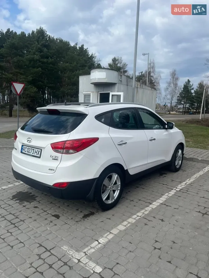 Hyundai Tucson 2011 photo 4