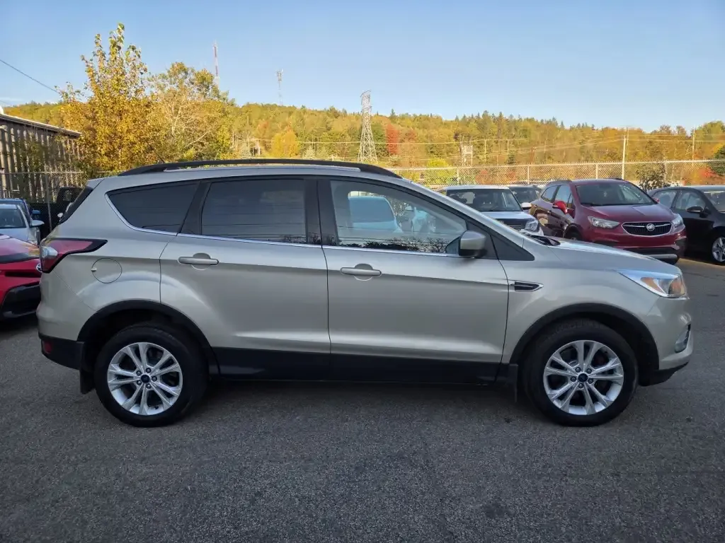 Ford Escape 2018 photo 4