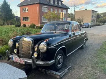 Mercedes-Benz Ponton