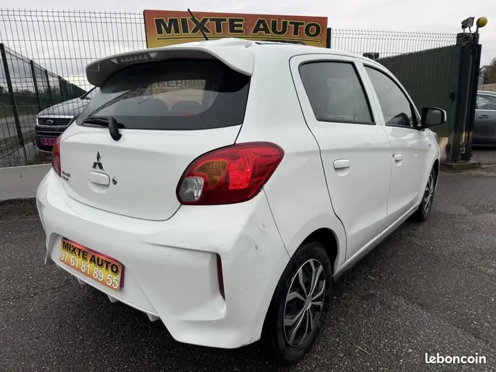 Mitsubishi Space Star 2020 photo 2