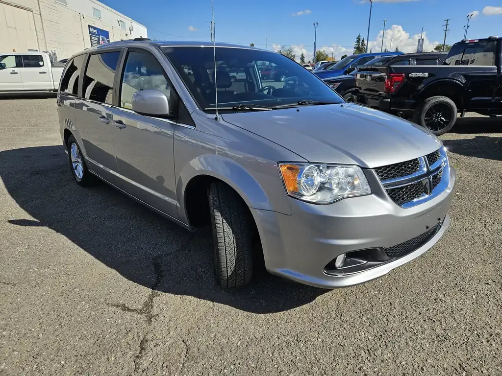 Dodge Grand Caravan 2020 photo 3